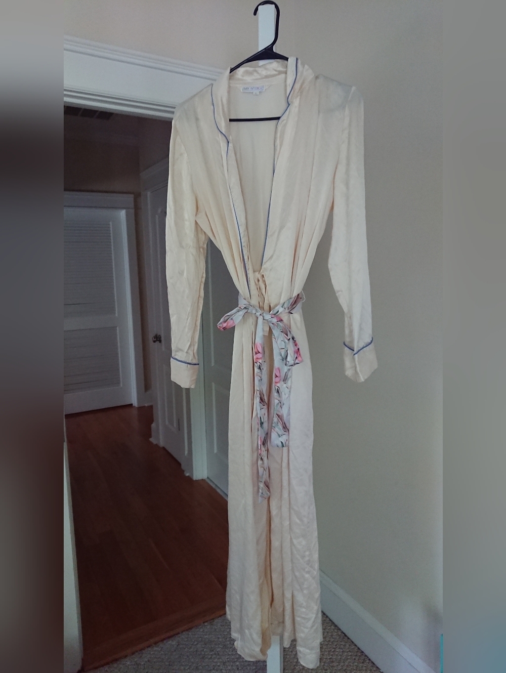Silk studio Cream color Long Robe with L